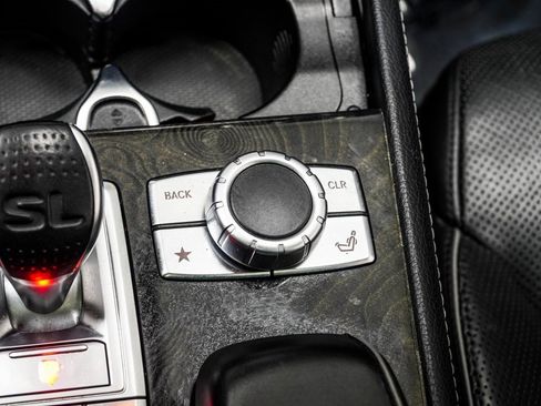 Used 2014 Mercedes-Benz SL 550 image 19