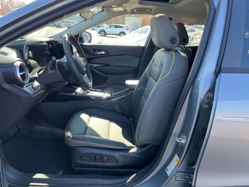 New 2026 Chevrolet Trax ACTIV w/ Sunroof Package image 13