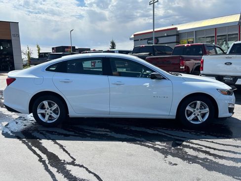 Used 2024 Chevrolet Malibu LS FWD image 5