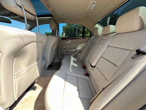 Used 2014 Mercedes-Benz E 350 Sedan image 27