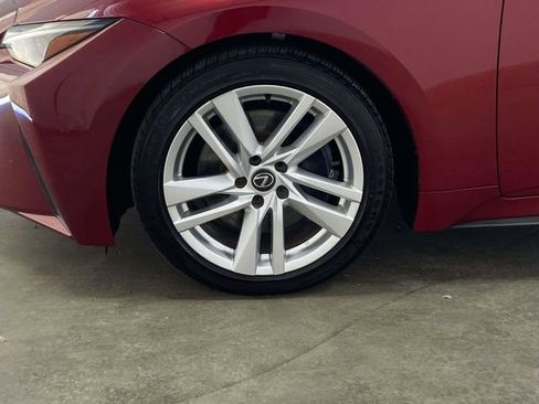 Used 2023 Lexus IS 300 w/ Comfort Package image 7
