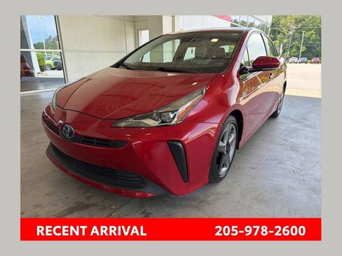Used 2019 Toyota Prius Limited FWD image 1