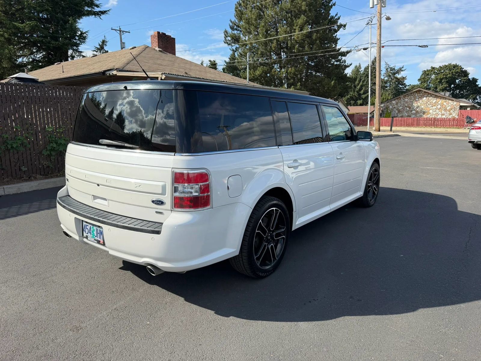 Used 2013 Ford Flex SEL AWD/4WD image 4