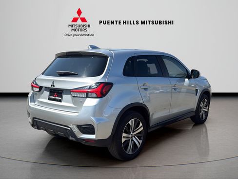 Used 2022 Mitsubishi Outlander Sport SE FWD image 5