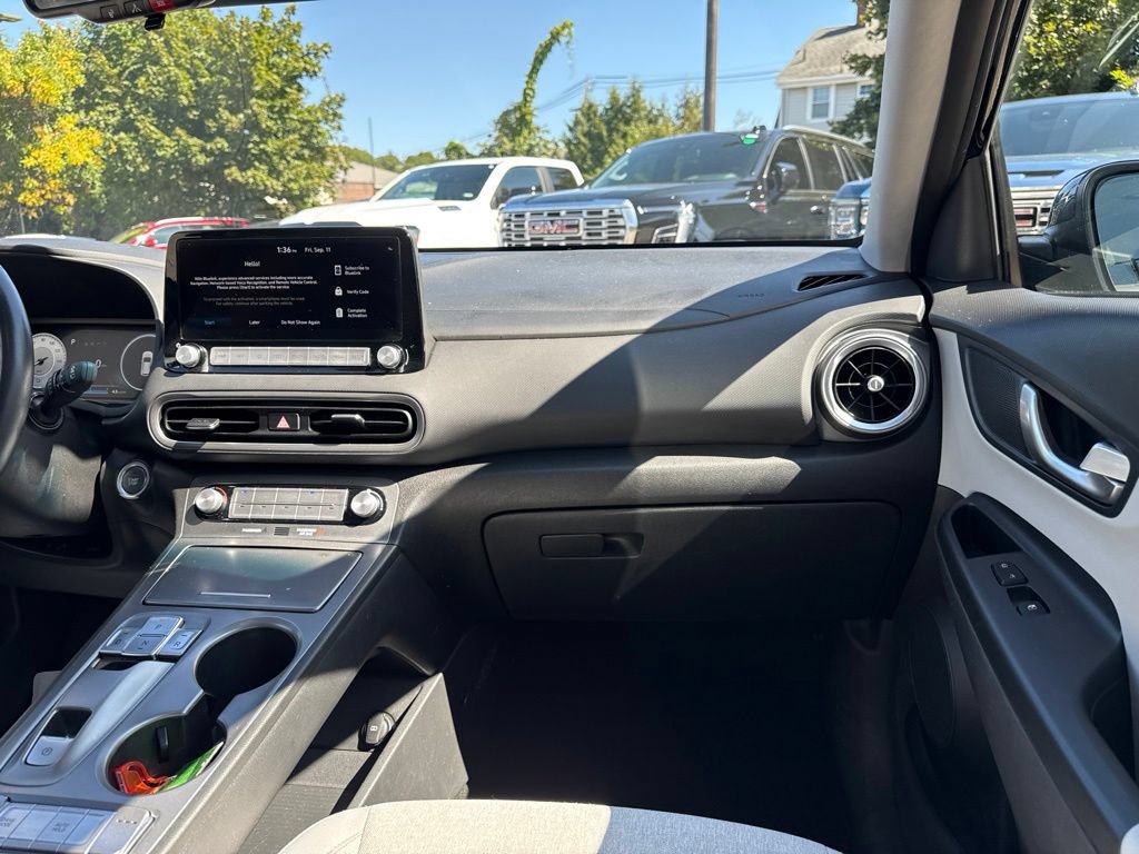 Certified 2023 Hyundai Kona SEL FWD image 22