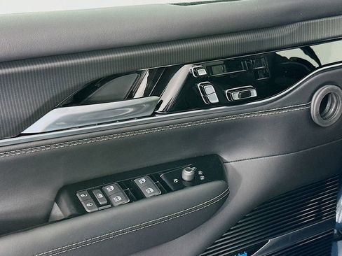 New 2026 Jeep Grand Wagoneer L Summit image 23