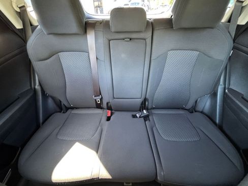 Used 2025 Kia Sportage LX FWD image 37