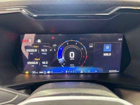 Used 2025 Chevrolet Colorado ZR2 w/ Technology Package AWD/4WD image 15