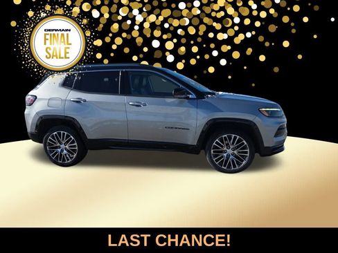 Used 2022 Jeep Compass Limited w/ Elite Group image 5