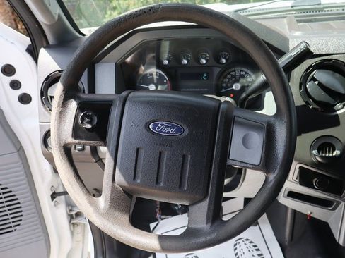 Used 2013 Ford F550 2WD Crew Cab Super Duty w/ Payload Upgrade Pkg image 17