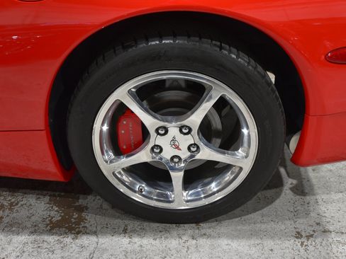 Used 2002 Chevrolet Corvette Coupe w/ Preferred Equipment Group2 image 56