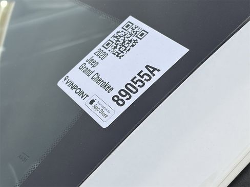 Used 2020 Jeep Grand Cherokee Trailhawk image 33