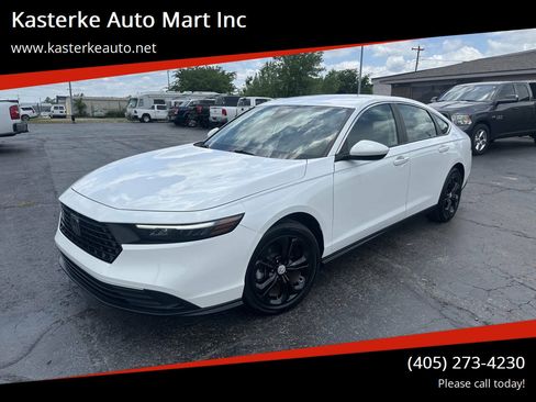 Used 2023 Honda Accord LX image 1