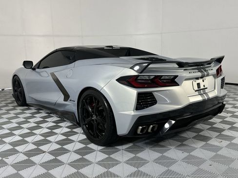 Used 2021 Chevrolet Corvette Stingray Premium Conv w/ Z51 Performance Package RWD image 6