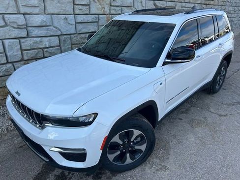 Used 2022 Jeep Grand Cherokee Limited 4xe w/ Luxury Tech Group II image 1