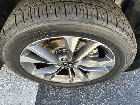 Used 2024 INFINITI QX60 Luxe image 6