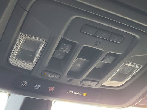 Used 2021 GMC Sierra 1500 AT4 w/ AT4 Premium Package image 22