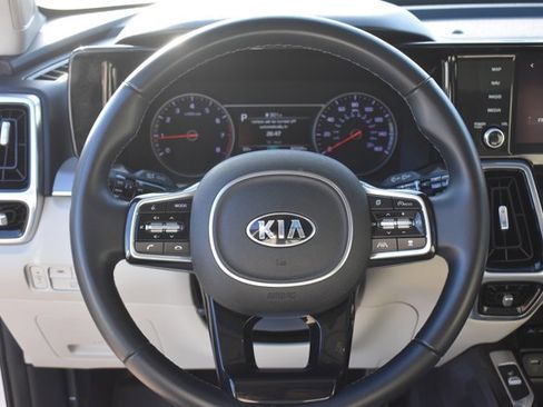 Used 2021 Kia Sorento SX image 21