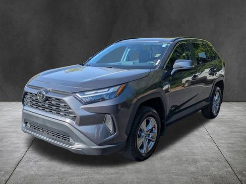 Used 2024 Toyota RAV4 XLE w/ Convenience Package FWD image 8