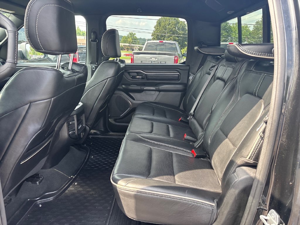 Used 2022 RAM 1500 Limited w/ Body-Colour Bumper Group AWD/4WD image 18