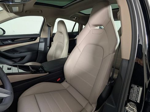 New 2026 Porsche Panamera RWD image 5
