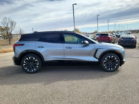 New 2026 Chevrolet Blazer EV RS image 9