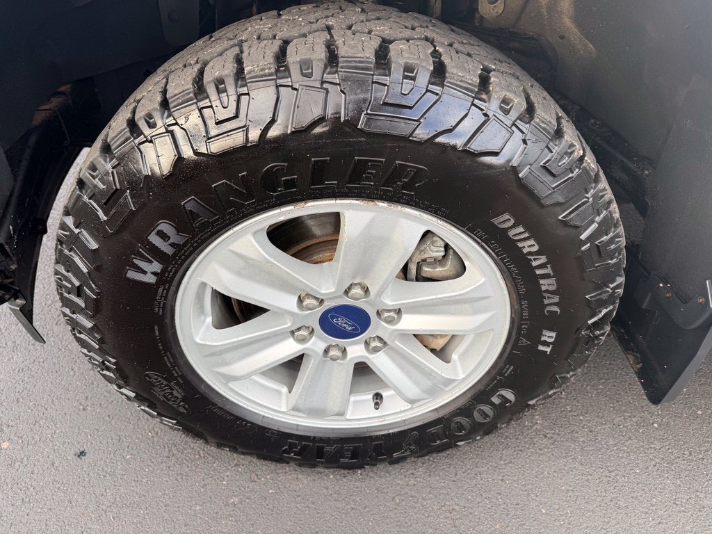 Used 2017 Ford F150 XLT w/ Trailer Tow Package AWD/4WD image 16