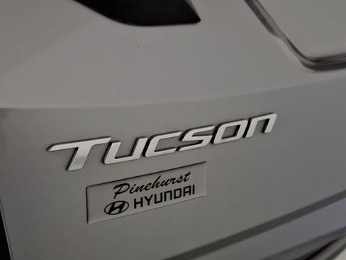 Certified 2024 Hyundai Tucson Limited AWD/4WD image 37