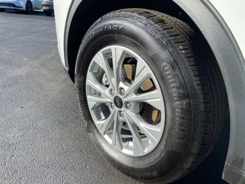 Used 2023 Ford Escape Active image 6