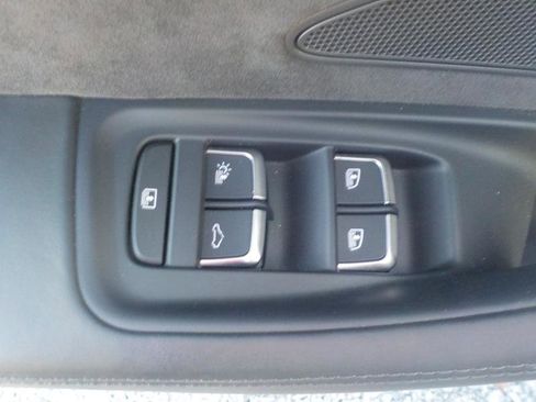 Used 2017 Audi A8 L 3.0T w/ Executive Package image 34