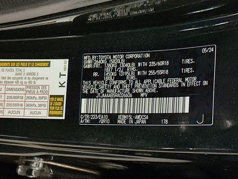 Used 2024 Lexus RZ 450e Premium w/ Technology Package image 12