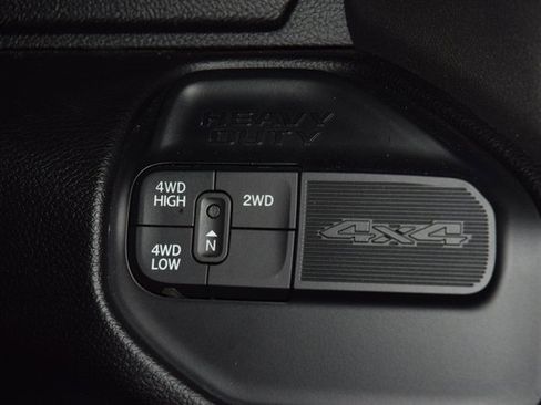 Used 2024 RAM 3500 Laramie w/ Night Edition image 33