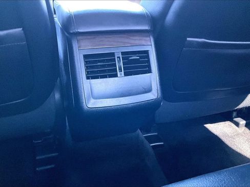 Used 2013 Toyota Avalon XLE Touring FWD image 34
