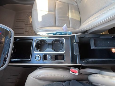 Used 2020 Lincoln Corsair FWD image 13