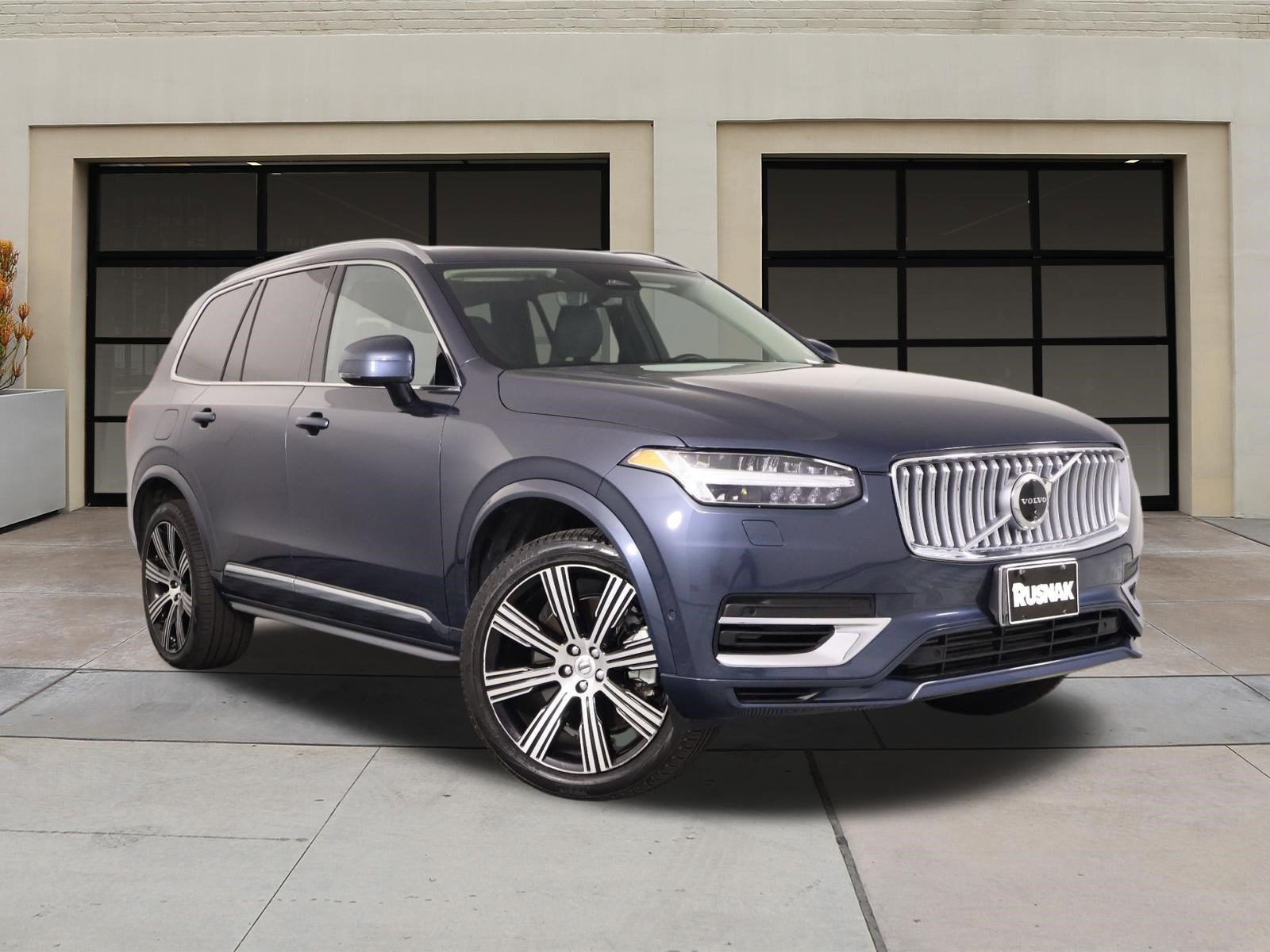 Used 2025 Volvo XC90 T8 Plus AWD/4WD image 34