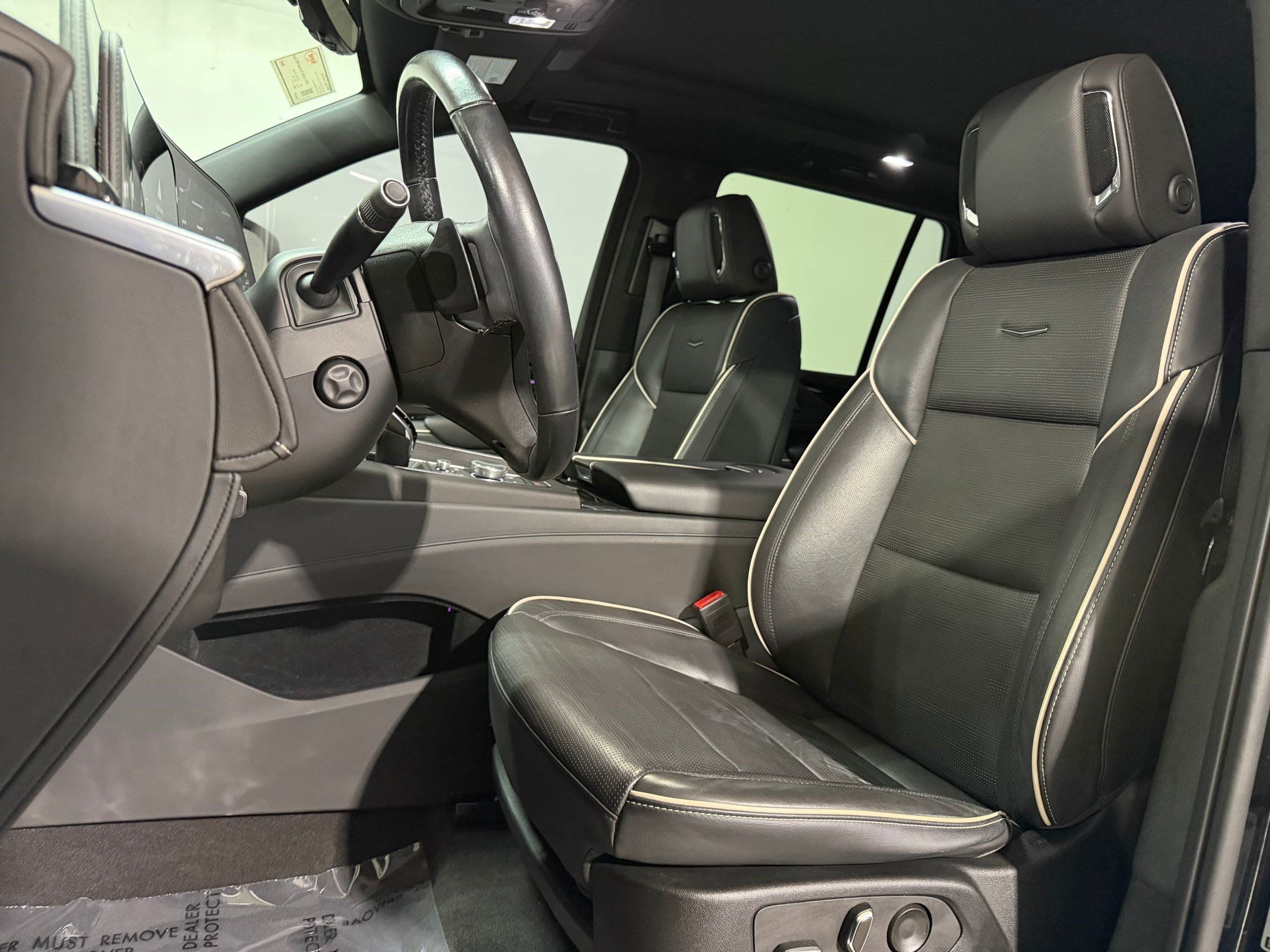 Certified 2023 Cadillac Escalade Sport w/ Touring Package AWD/4WD image 4