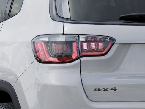 New 2026 Jeep Compass Limited AWD/4WD image 9