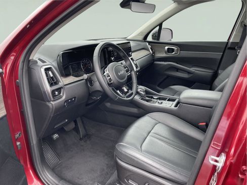 Used 2023 Kia Sorento S w/ Panoramic Sunroof Package AWD/4WD image 12