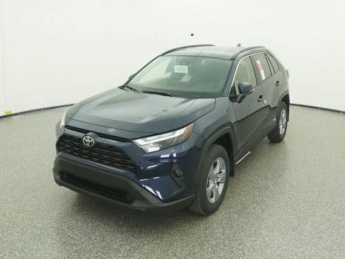 New 2025 Toyota RAV4 XLE image 16