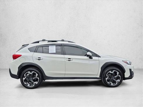 Used 2021 Subaru Crosstrek 2.5i Limited w/ Moonroof Package 1 AWD/4WD image 4