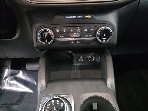 Certified 2025 Ford Escape Active AWD/4WD image 11