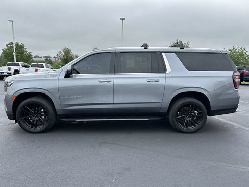 Used 2021 Chevrolet Suburban High Country AWD/4WD image 4