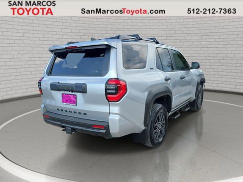Used 2025 Toyota 4Runner SR5 RWD image 6