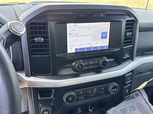 Used 2023 Ford F150 XLT image 13
