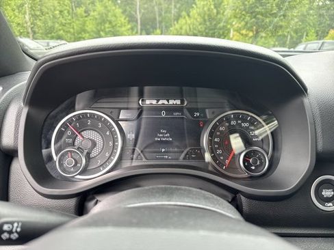 New 2026 RAM 1500 Express AWD/4WD image 26