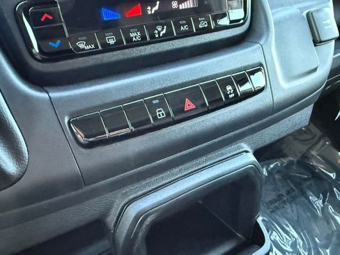 New 2026 RAM ProMaster 2500 w/ Convenience Group image 20