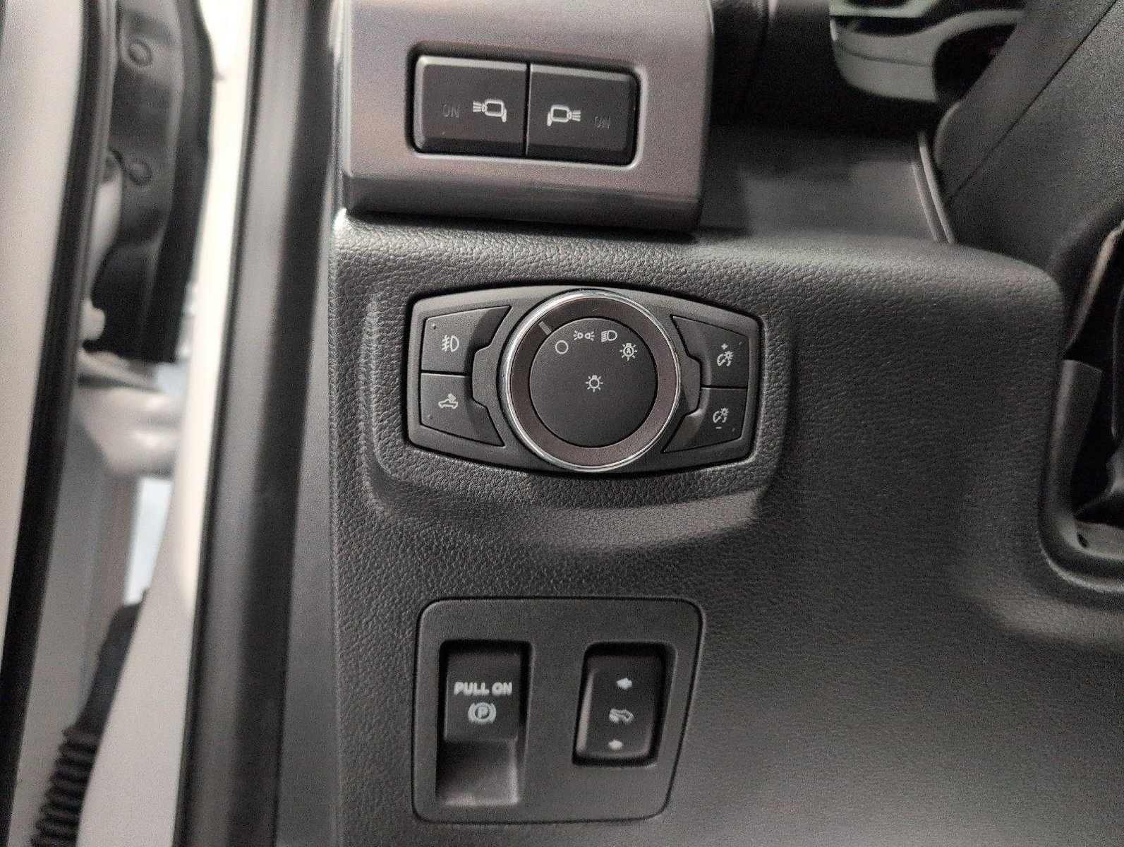 Certified 2019 Ford F150 XLT w/ Equipment Group 302A Luxury AWD/4WD image 10