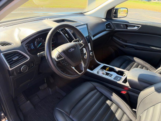 Used 2024 Ford Edge SEL w/ Convenience Package AWD/4WD image 11