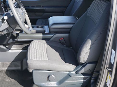 Used 2021 Ford F150 XL w/ STX Appearance Package RWD image 10