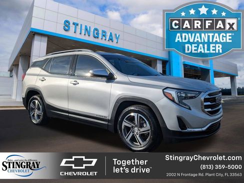 Used 2019 GMC Terrain SLT w/ LPO, Floor Liner Package image 1